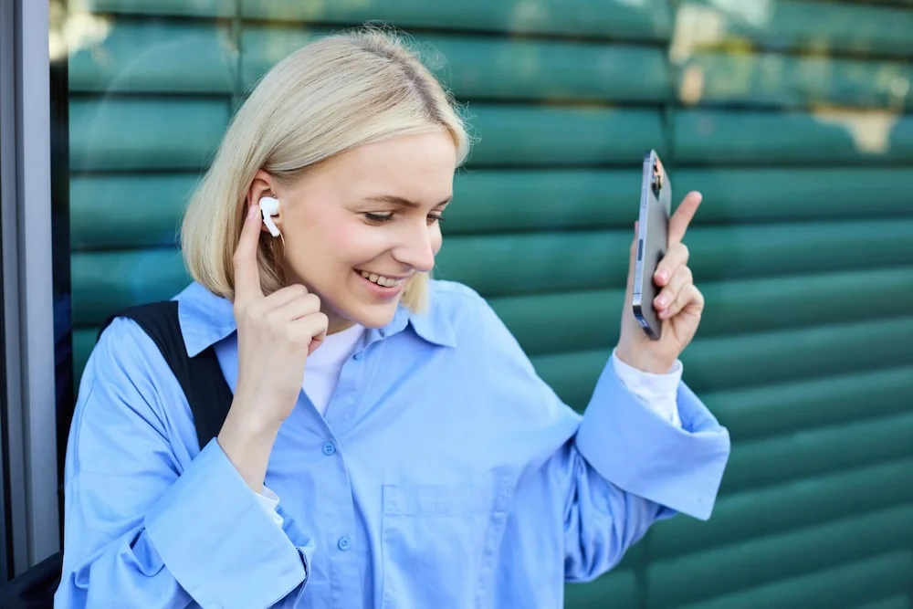 Bluetooth-prepojenie-smartfonu-a-bezdrotovych-sluchadiel