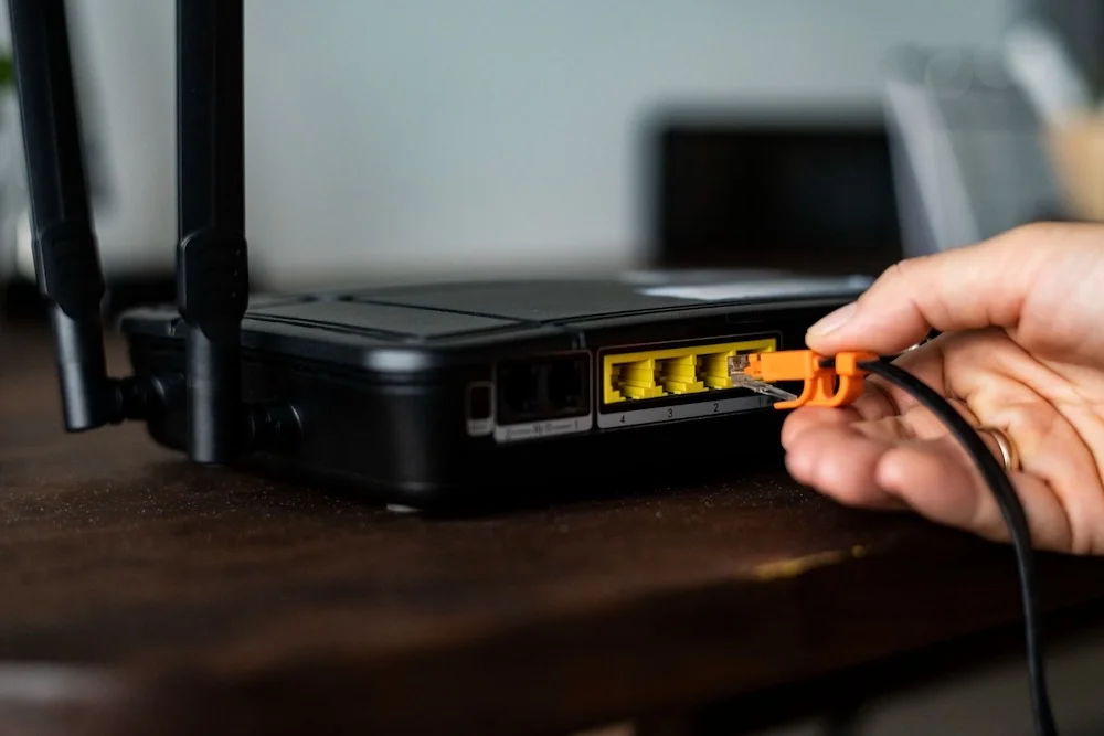 zapajanie-ethernetoveho-kabla-do-routeru