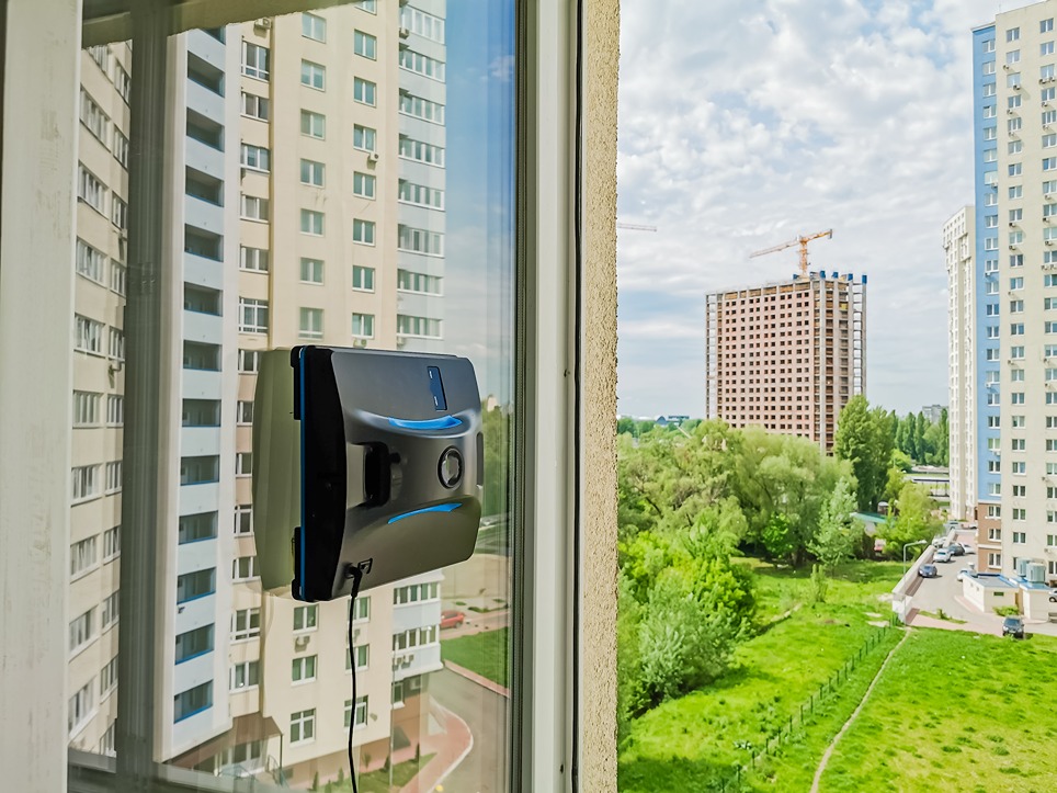 Robotický čistič okien.