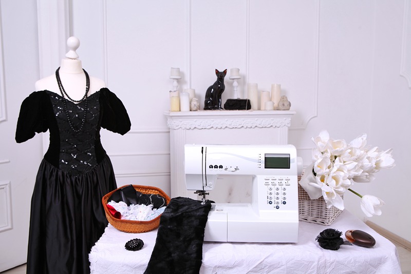 Elektronick ijac stroj určen pre zkazkov itie.