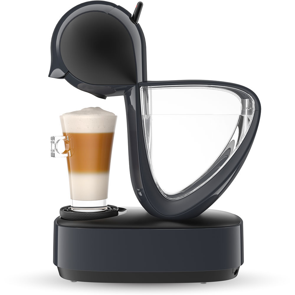 Kávovar na kapsulovú kávu s priehľadnou nádržkou na vodu.