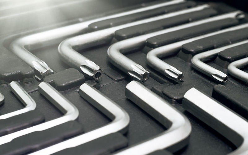 Imbusov a torxov kľče.