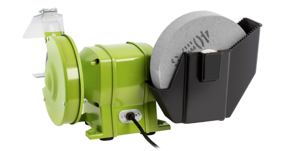 Stoln brska na mokr a such brsenie.