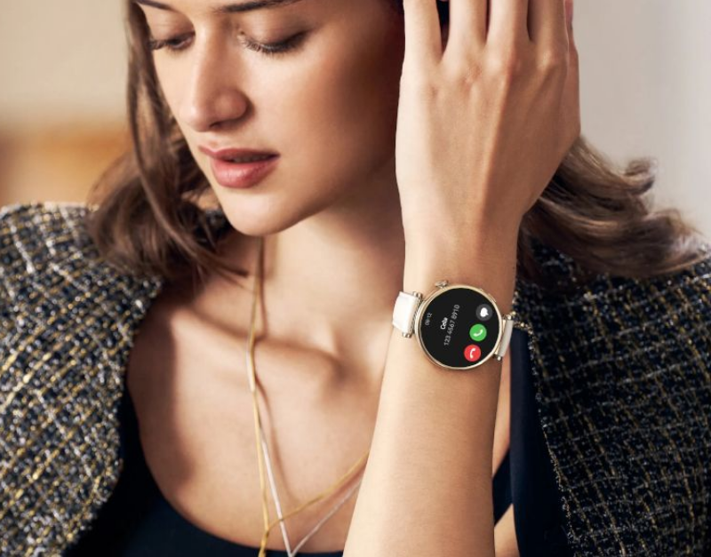 Luxusn dmske smart hodinky značky Huawei.