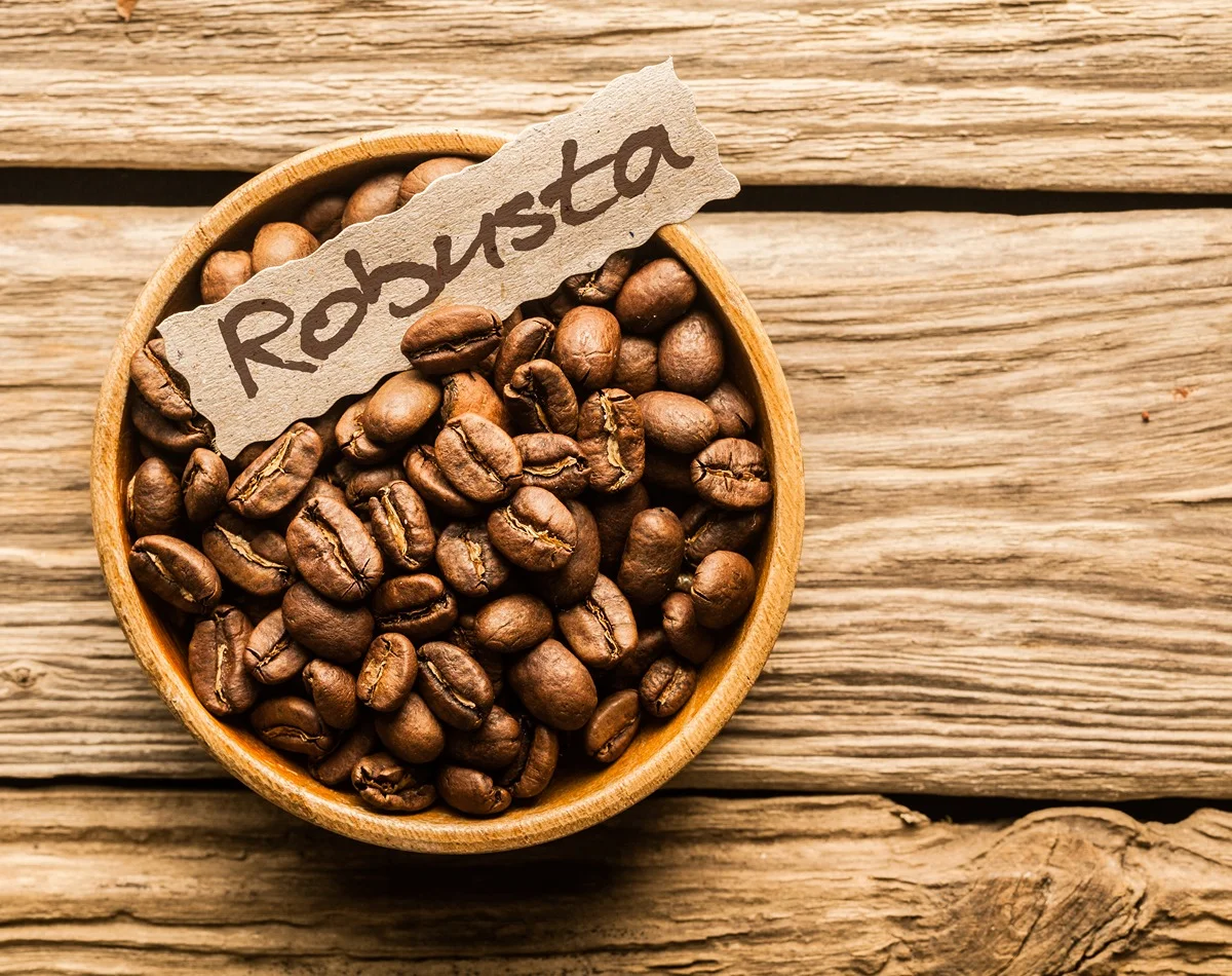 Kávové zrná robusta.