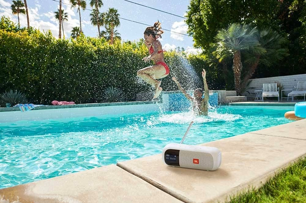 JBL prenosn rdio.