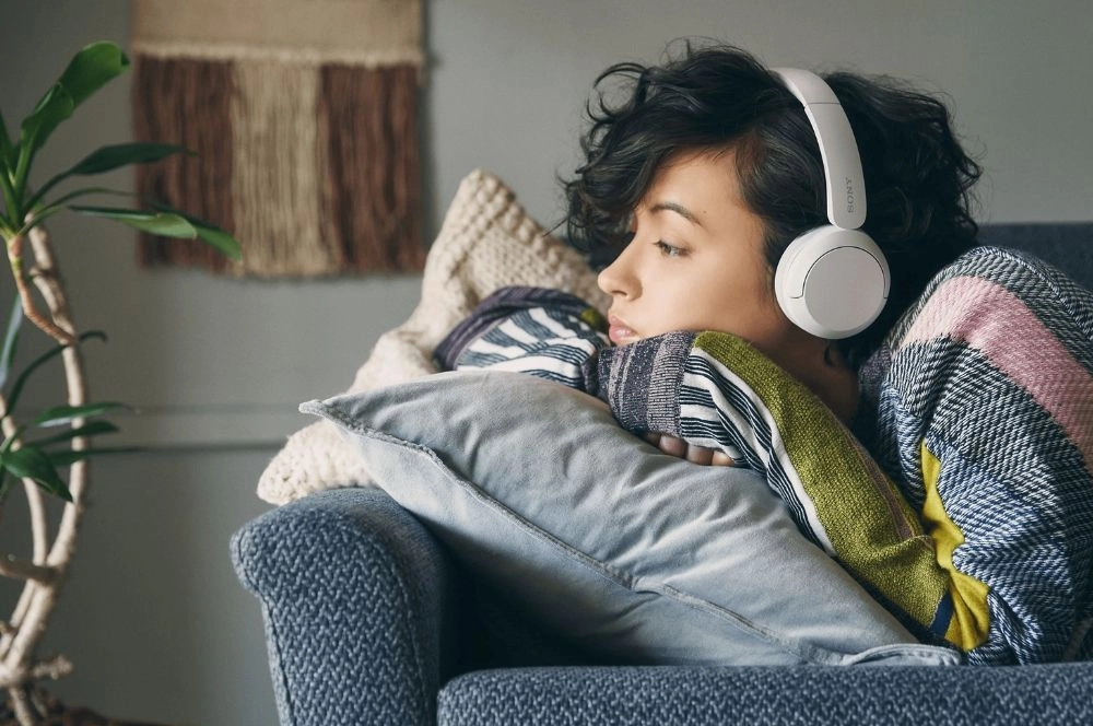 Sony Bluetooth slchadl cez hlavu.