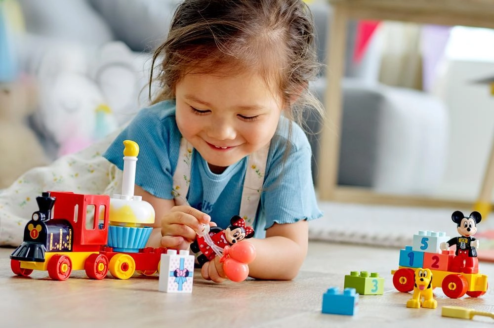 LEGO Vlčik Mickey a Minnie.