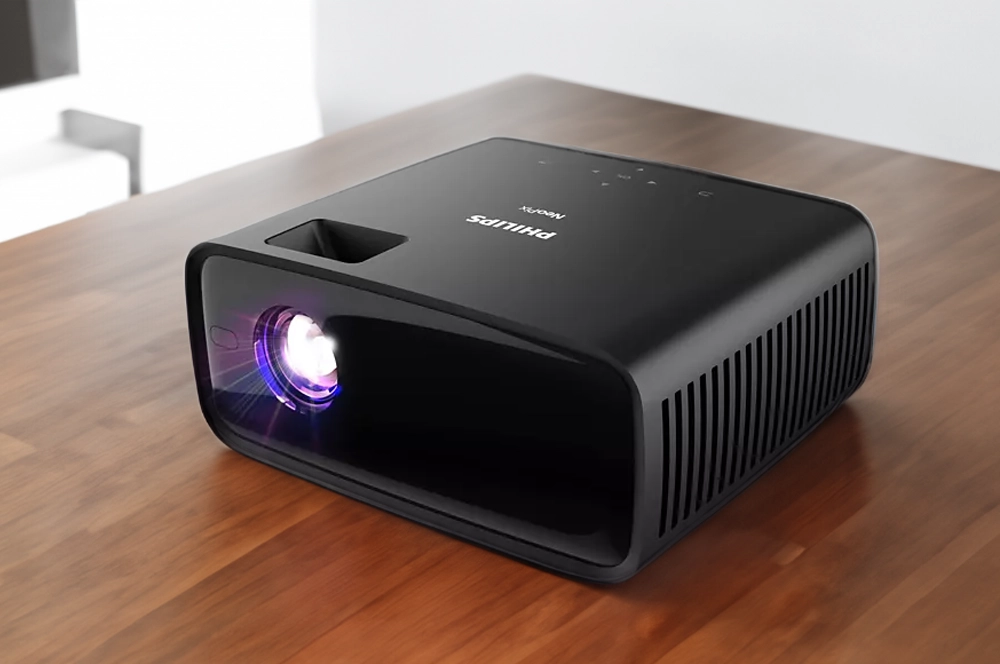 LED projektor Philips svietivosť.