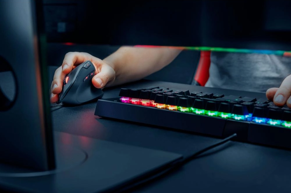 Vertiklna my s podsvietenm.