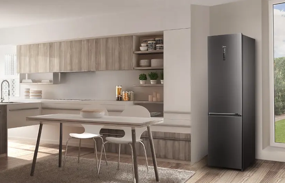 Voľne stojaca chladnička Philco.