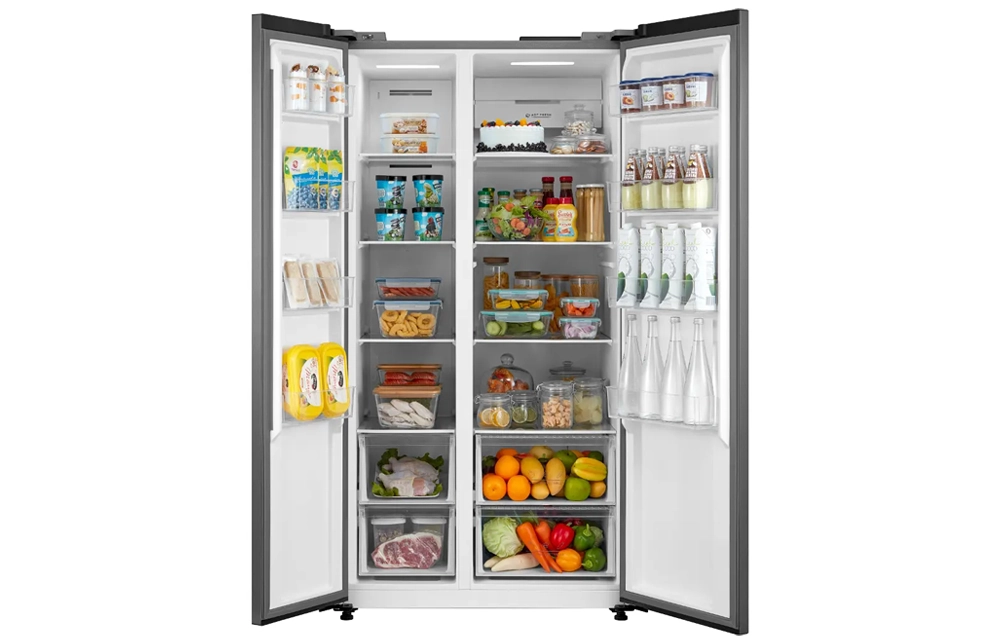 Philco americk chladnička ponka dostatočn objem v mraziacej aj chladiacej časti.