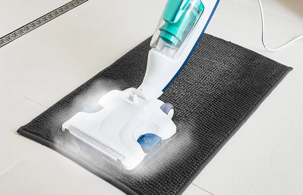 Multifunkčn parn mop využijete na na koberce a čalnenie.