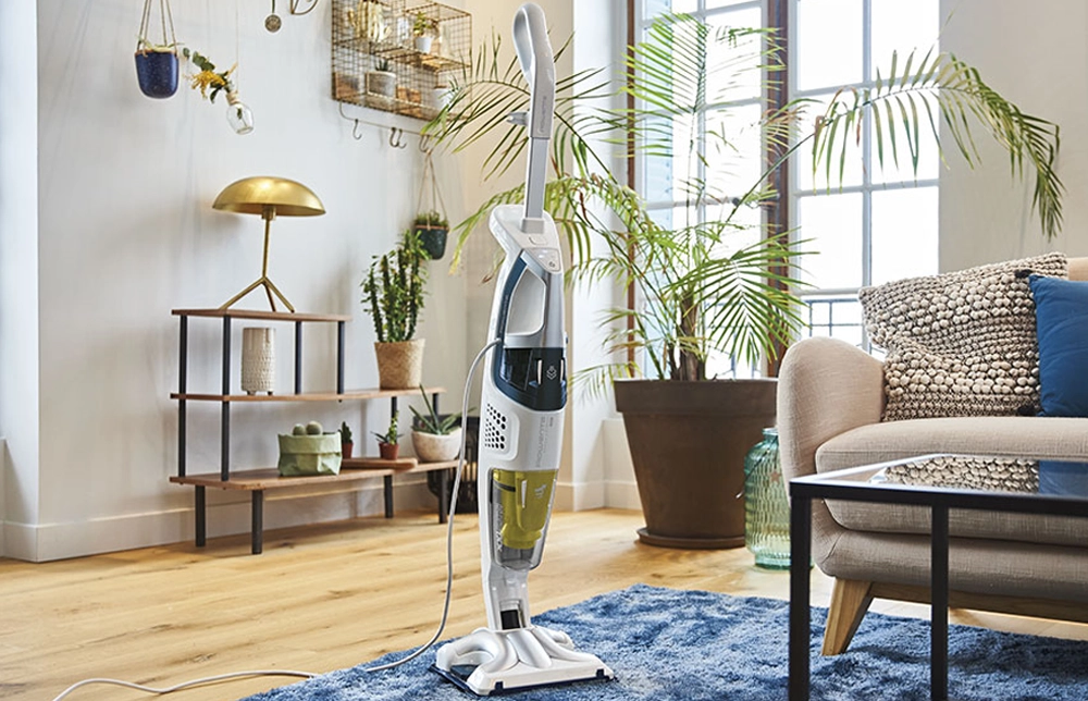 Parn mop na podlahy.