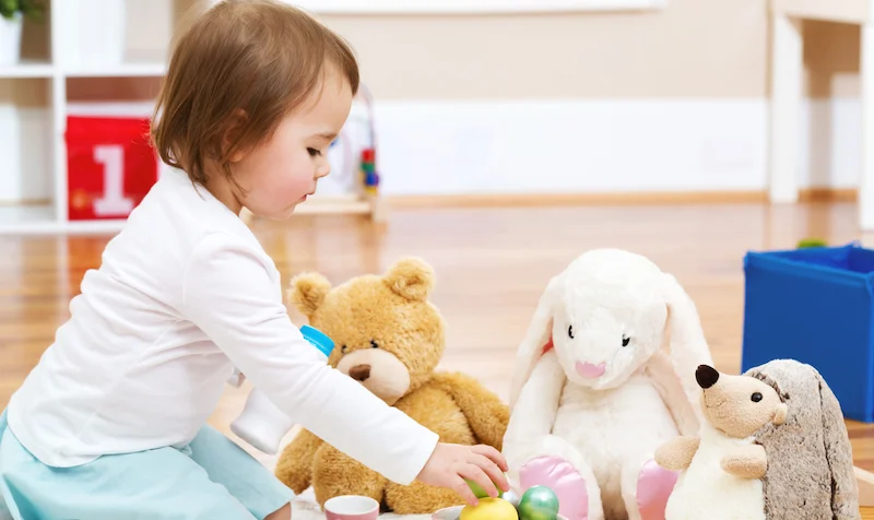 Plysove-hracky-a-maznacikovia-darcek-pre-1-rocne-dievca