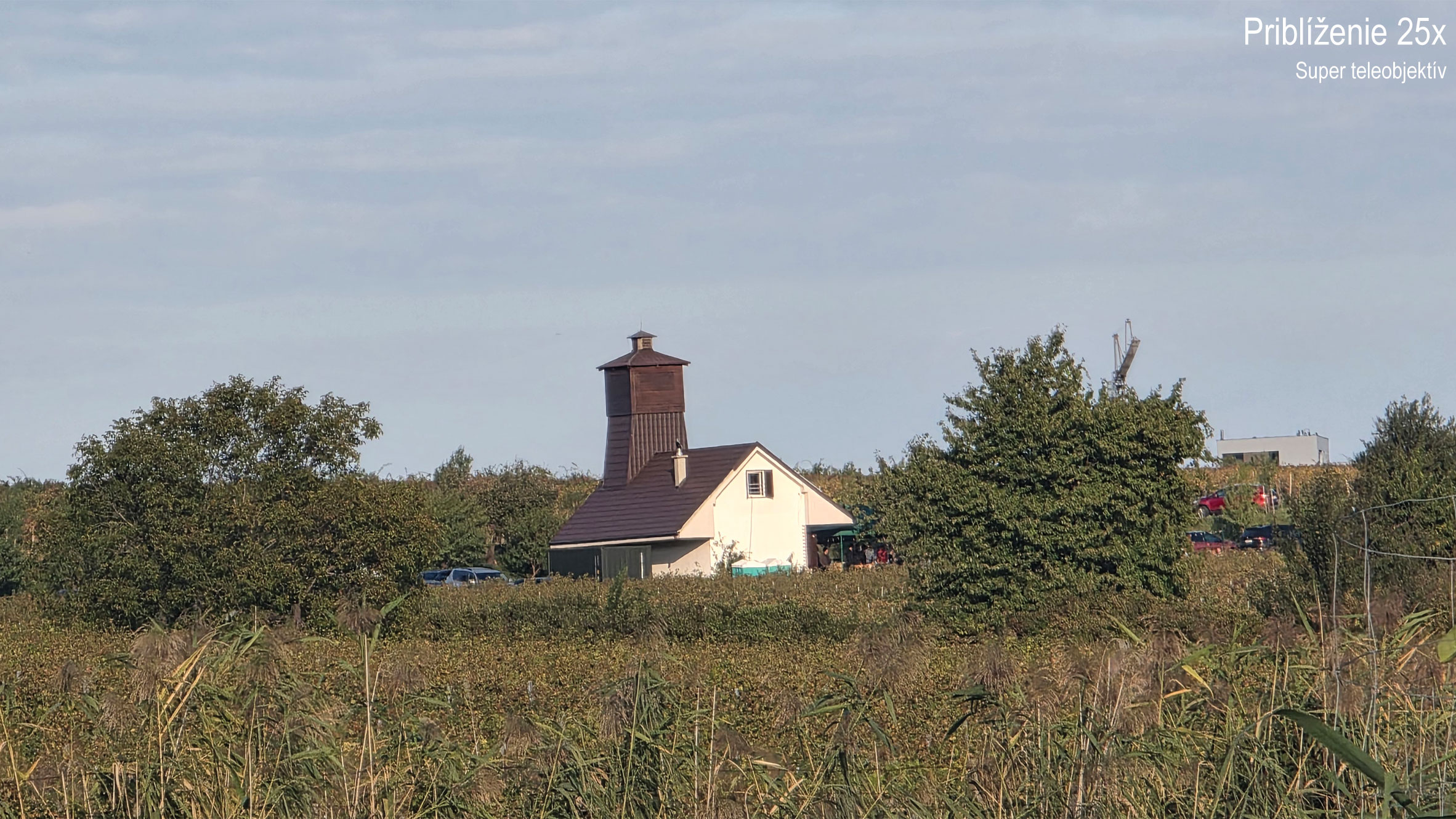 Samsung-Galaxy-S25-Ultra-priblizenie-25x