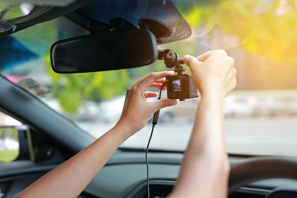 V posledných rokoch však získavajú stále väčšiu obľubu kamery do auta. 