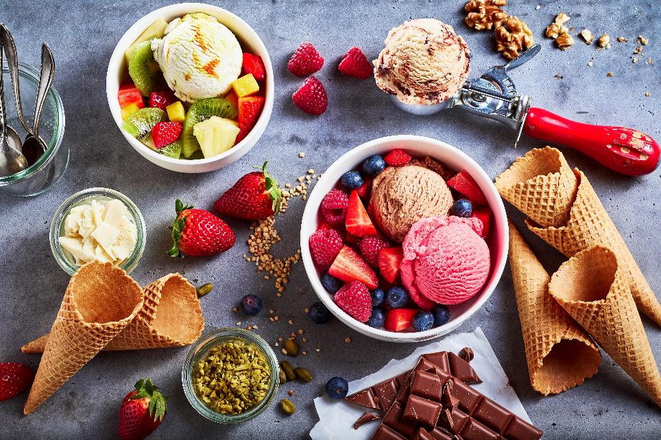 Zmrzliny, ktoré boli vyrobené z rôzneho ovocia, čokolády, orechov a iných surovín
